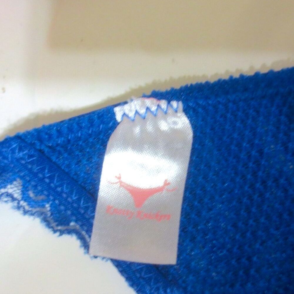 Knotty Knickers Sapphire Secret G-String - Picture 7 of 9